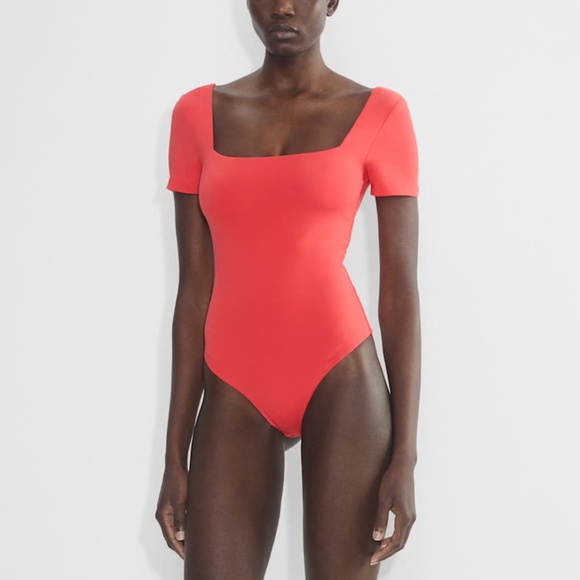 NWT Aritzia Contour Squareneck Bodysuit - Picture 1 of 9